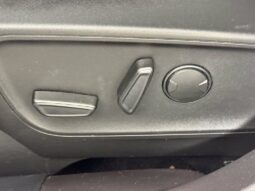 
										Ford Escape full									