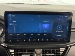 
										Ford Escape full									