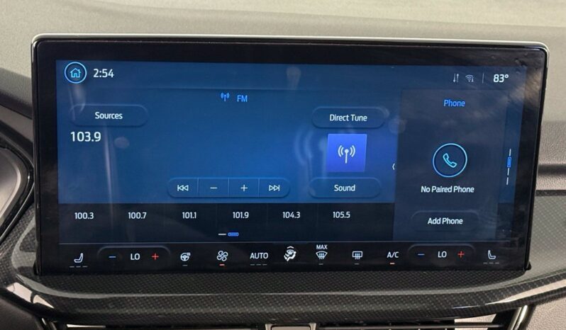 
								Ford Escape full									