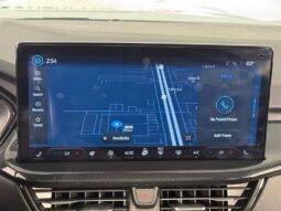
										Ford Escape full									