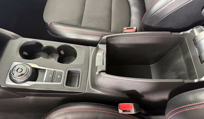 
								Ford Escape full									