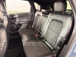 
										Ford Escape full									