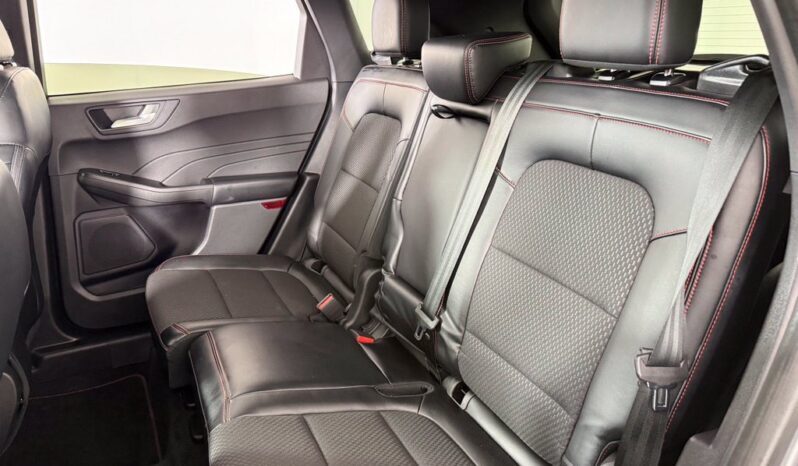 
								Ford Escape full									