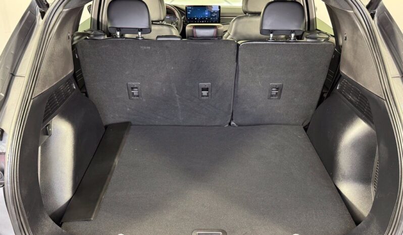 
								Ford Escape full									