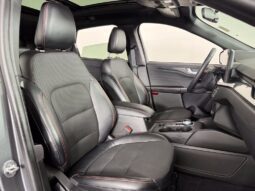 
										Ford Escape full									