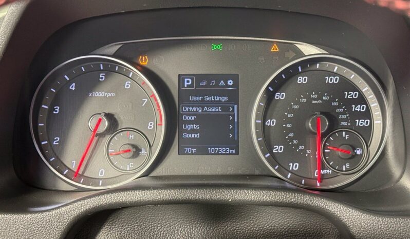 
								Hyundai Elantra full									