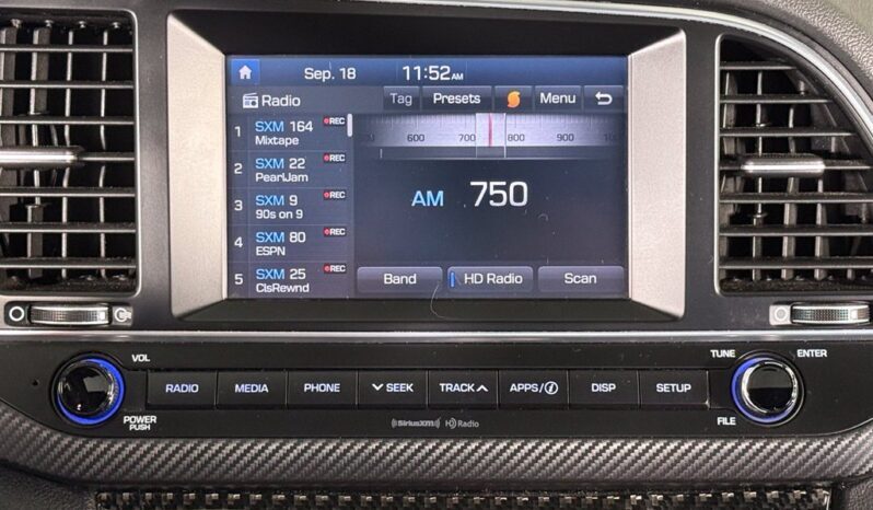 
								Hyundai Elantra full									