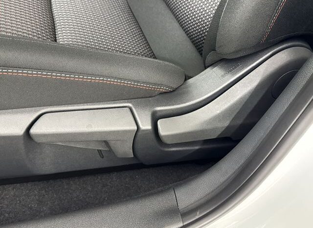 
								Nissan Sentra full									