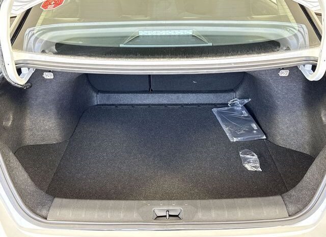 
								Nissan Sentra full									