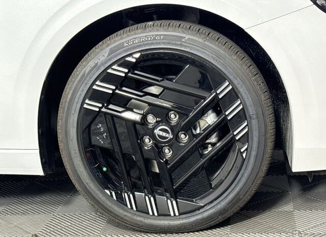 
								Nissan Sentra full									