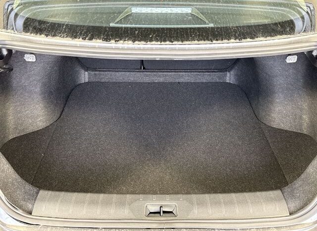 
								Nissan Sentra full									