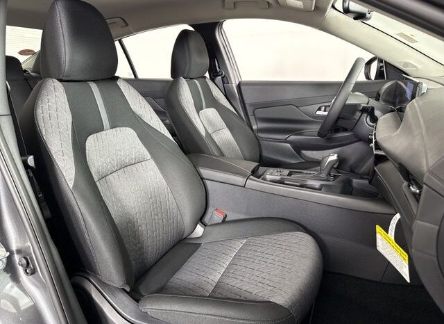 
								Nissan Sentra full									