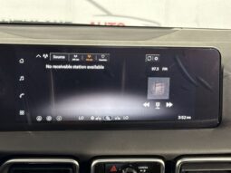 
										Nissan Sentra full									
