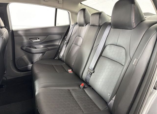
								Nissan Sentra full									