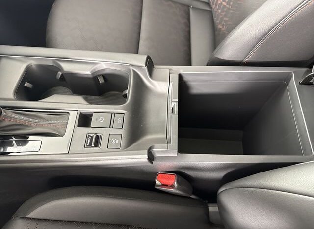 
								Nissan Sentra full									