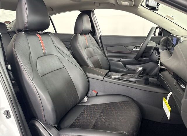 
								Nissan Sentra full									