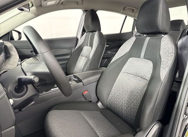 
								Nissan Sentra full									