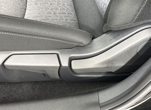 
								Nissan Sentra full									