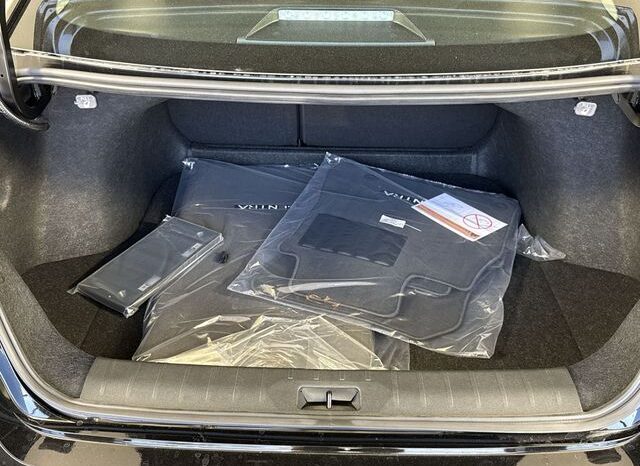 
								Nissan Sentra full									