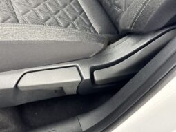 
										Nissan Kicks full									
