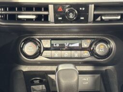 
										Nissan Kicks full									