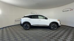 
										Nissan Kicks full									