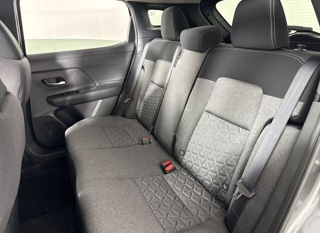 
								Nissan Kicks full									