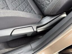 
										Nissan Kicks full									