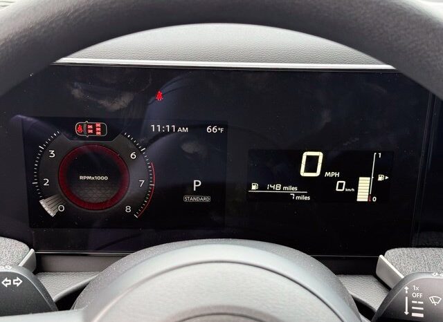 
								Nissan Kicks full									