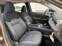 
										Nissan Kicks full									
