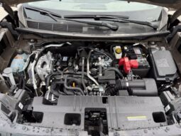 
										Nissan Kicks full									