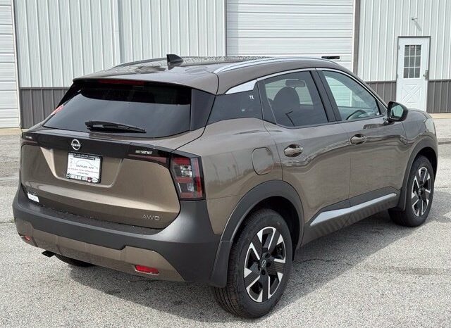 
								Nissan Kicks full									