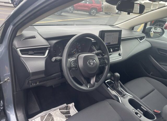 
								Toyota Corolla full									