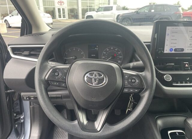 
								Toyota Corolla full									