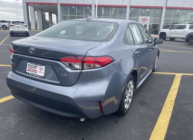 
								Toyota Corolla full									