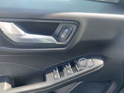 
 Ford Escape full									