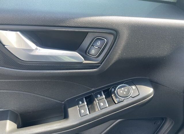 
 Ford Escape full									