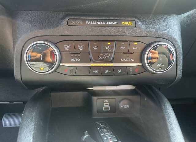 
 Ford Escape full									