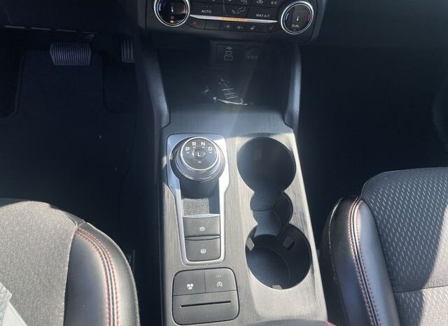 
 Ford Escape full									