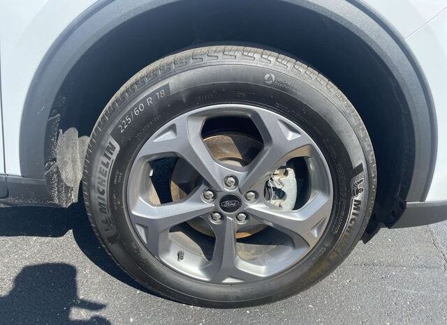 
 Ford Escape full									