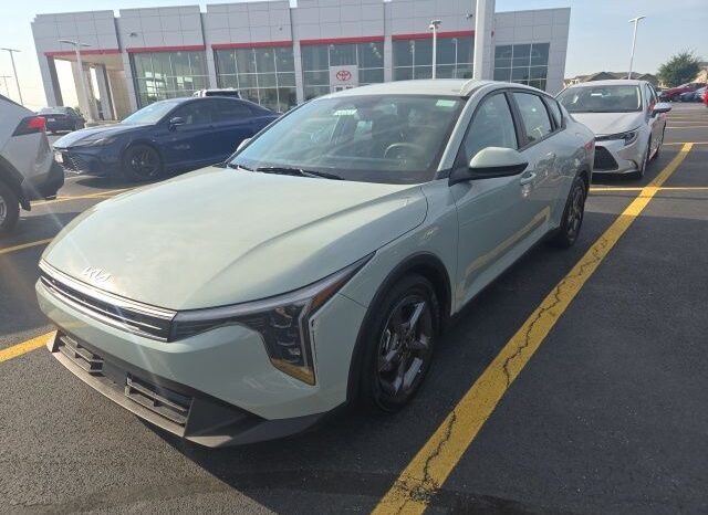 
 Kia K4 full									