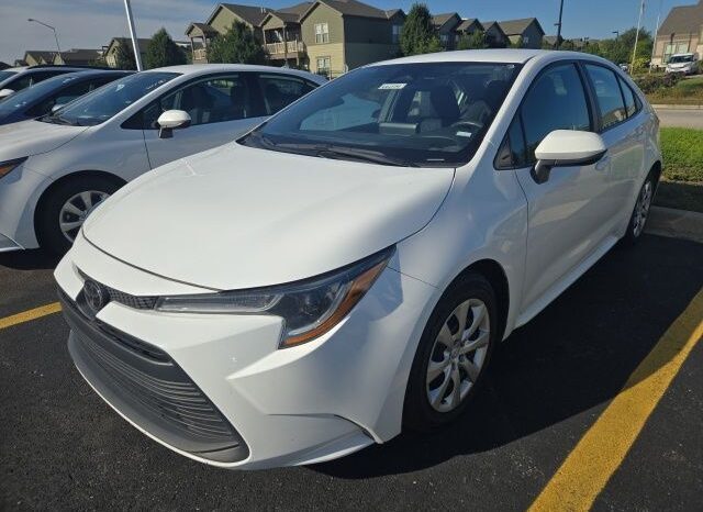 
 Toyota Corolla full									