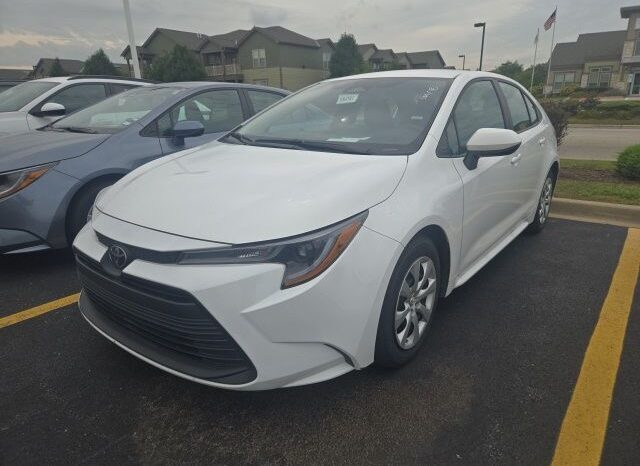 
 Toyota Corolla full									
