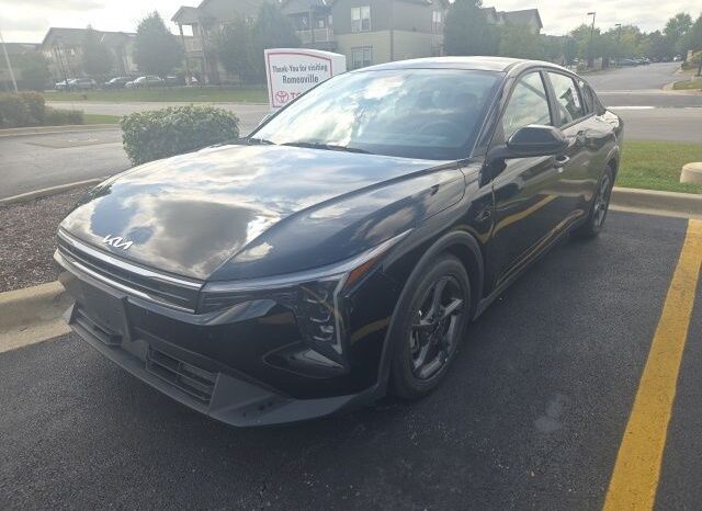
								Kia K4 full									