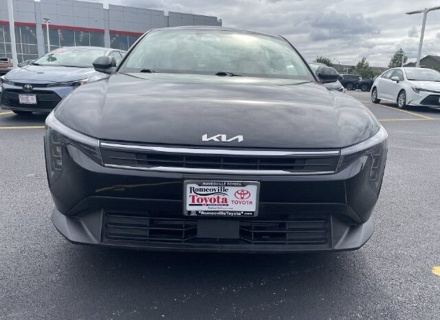 
								Kia K4 full									
