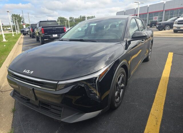 
								Kia K4 full									