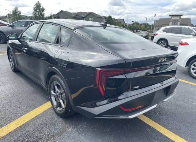 
								Kia K4 full									