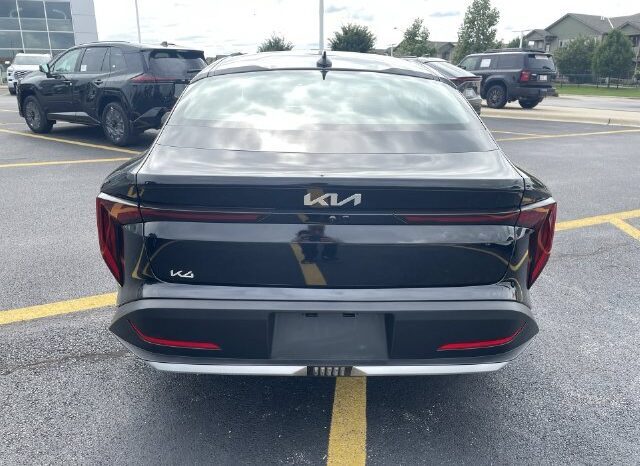 
								Kia K4 full									