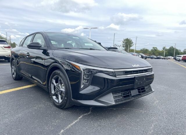 
								Kia K4 full									