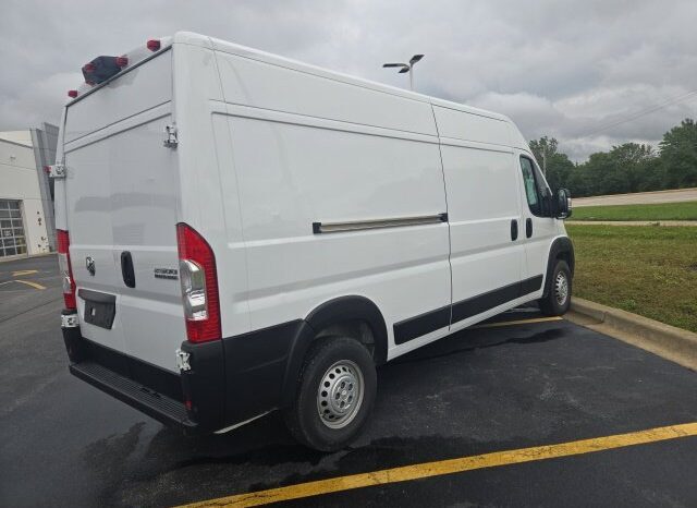 
								Ram ProMaster 2500 full									